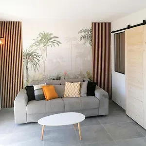Studio Calme 5 Min De La Plage, 1 Min Centre Appartement