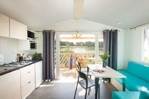 Camping Le Frejus - Maeva Hotel Campsite
